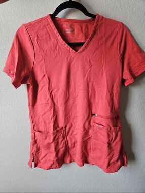 Medium Jaanuu Scrub Top Coral